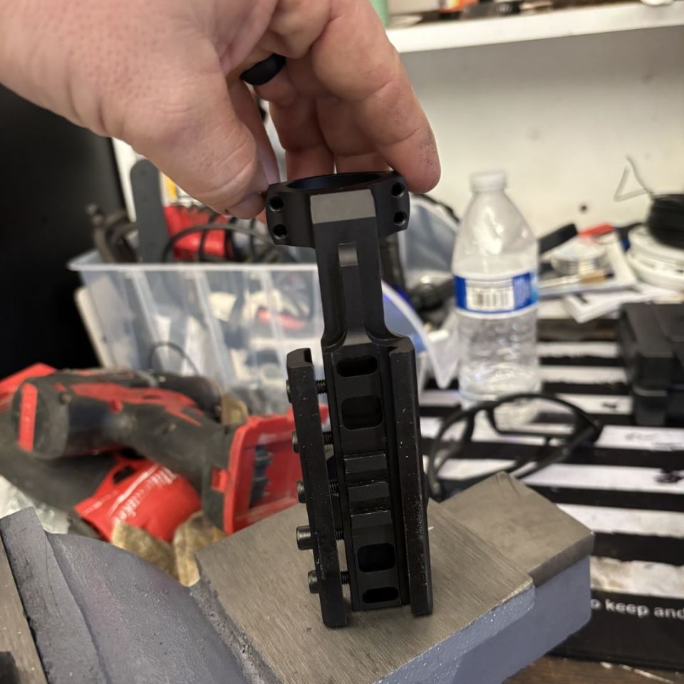 Image 4 - 30mm scope mount by leupold 