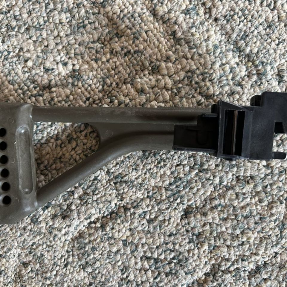 Image 2 - Tapco folding AKM stock