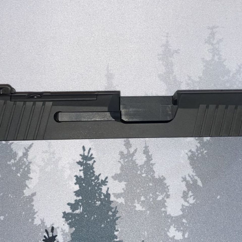 Image 4 - P365 Slide, Mischief Machine