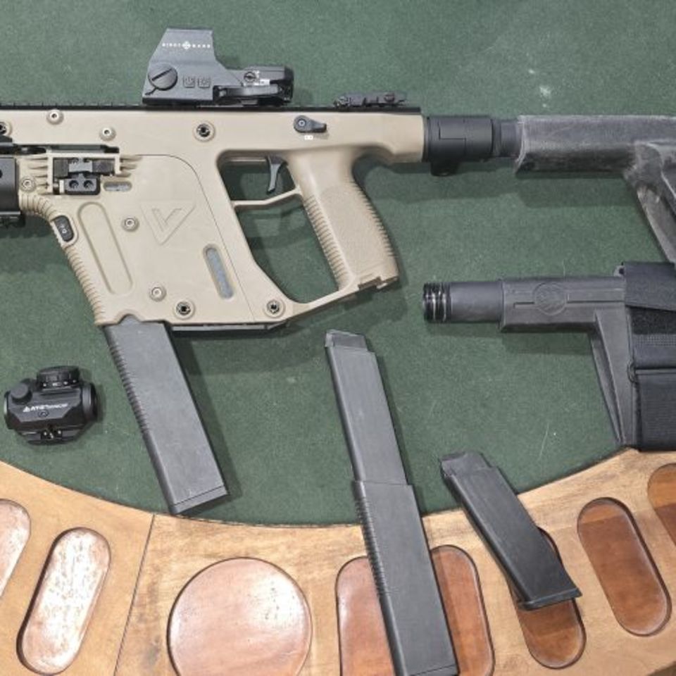 Image 2 - Kriss Vector 22LR 