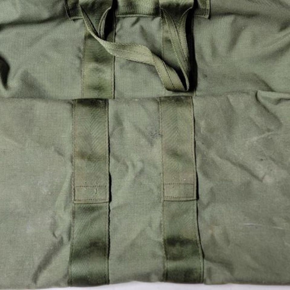 Image 5 - Flyer's Kit Bag Great Cond