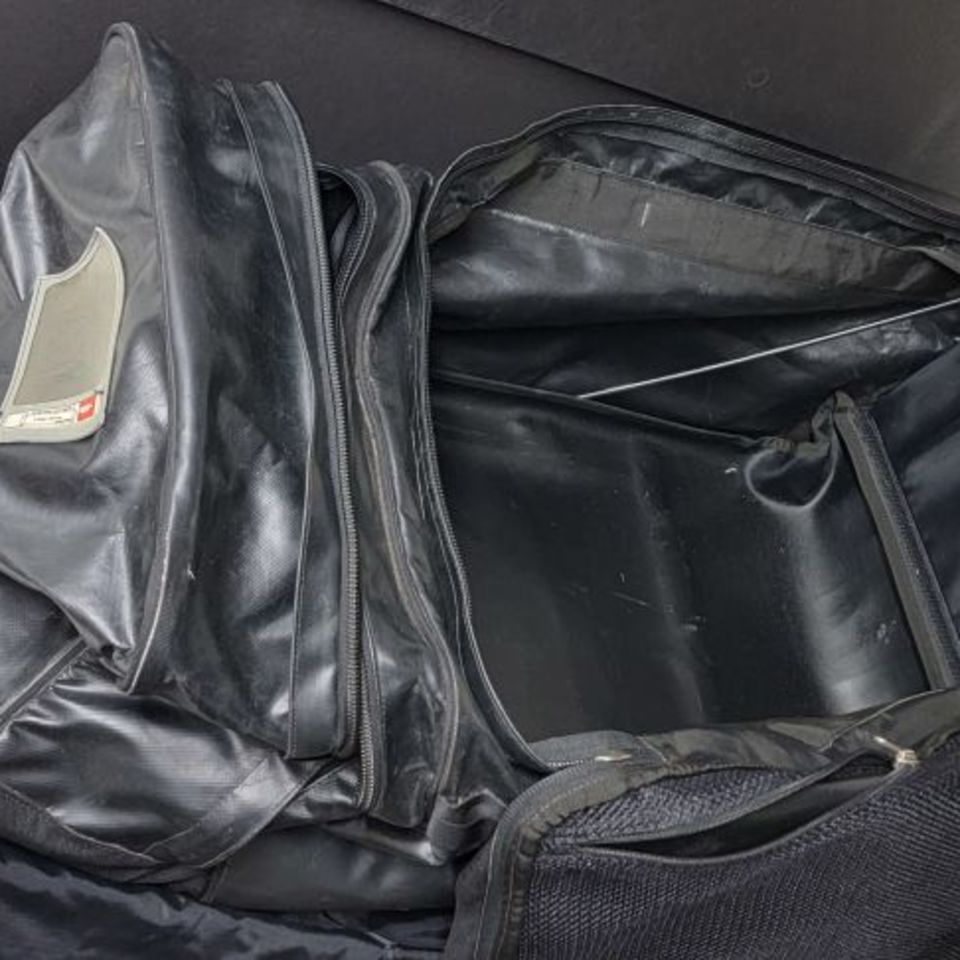 Image 3 - North Face large rolling bag