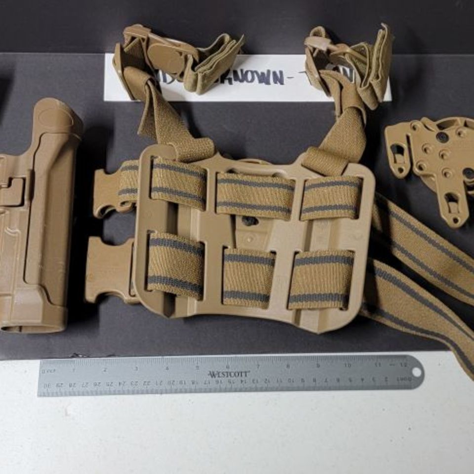 Image 2 - 1x USMC SERPA TAC M9 Kit C Tan