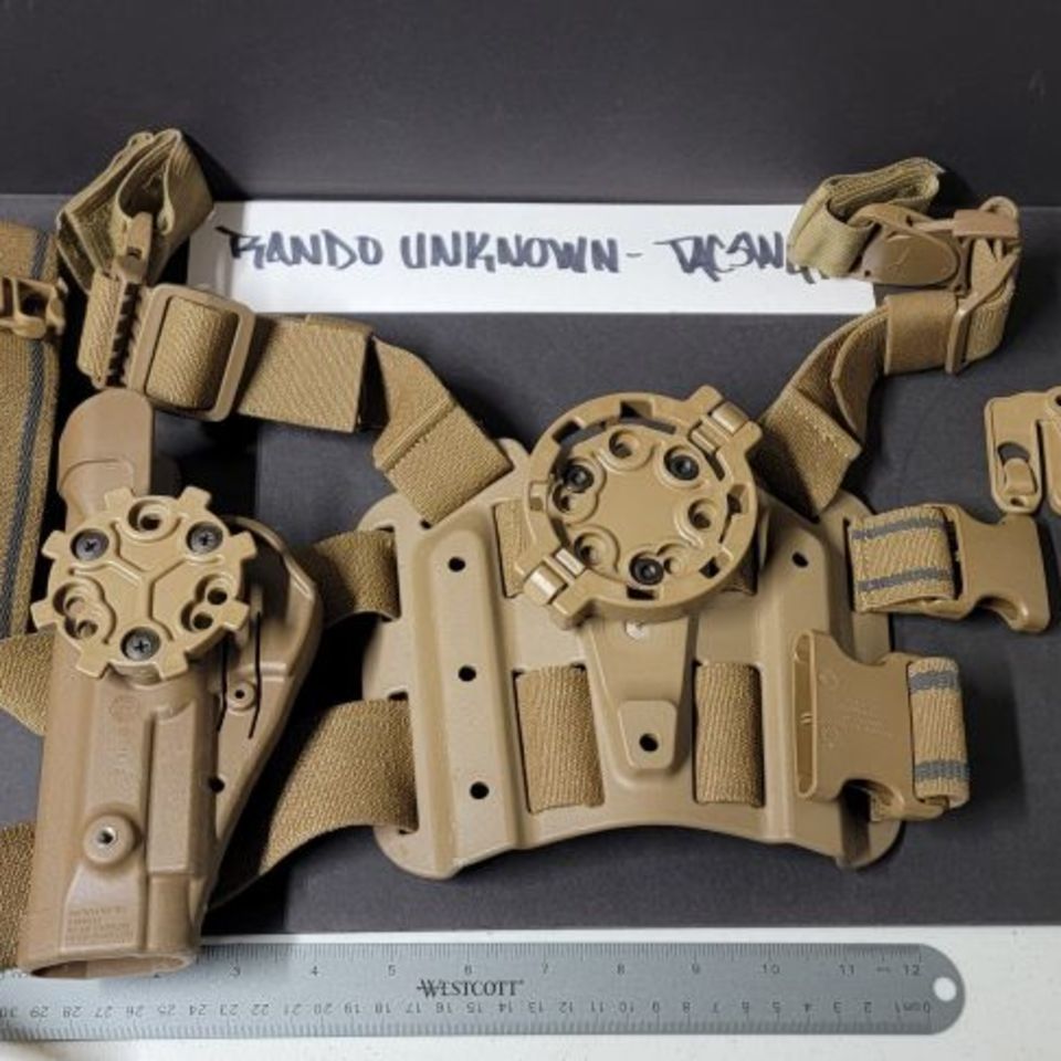 Image 1 - 1x USMC SERPA TAC M9 Kit C Tan