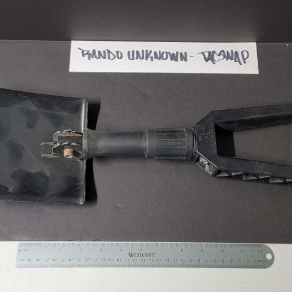 Image 1 - 1x Gerber E-Tool TriFold Shovl