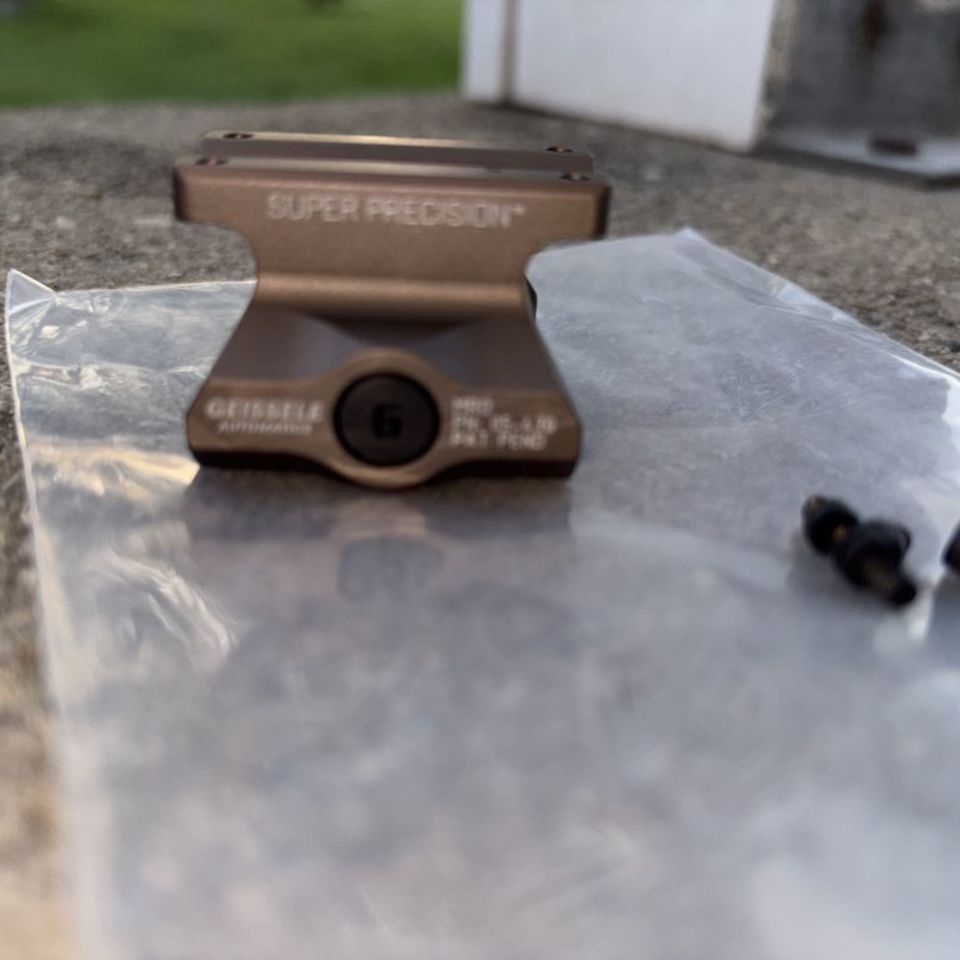 Image 4 - Geissele MRO Lower 1/3rd Mount