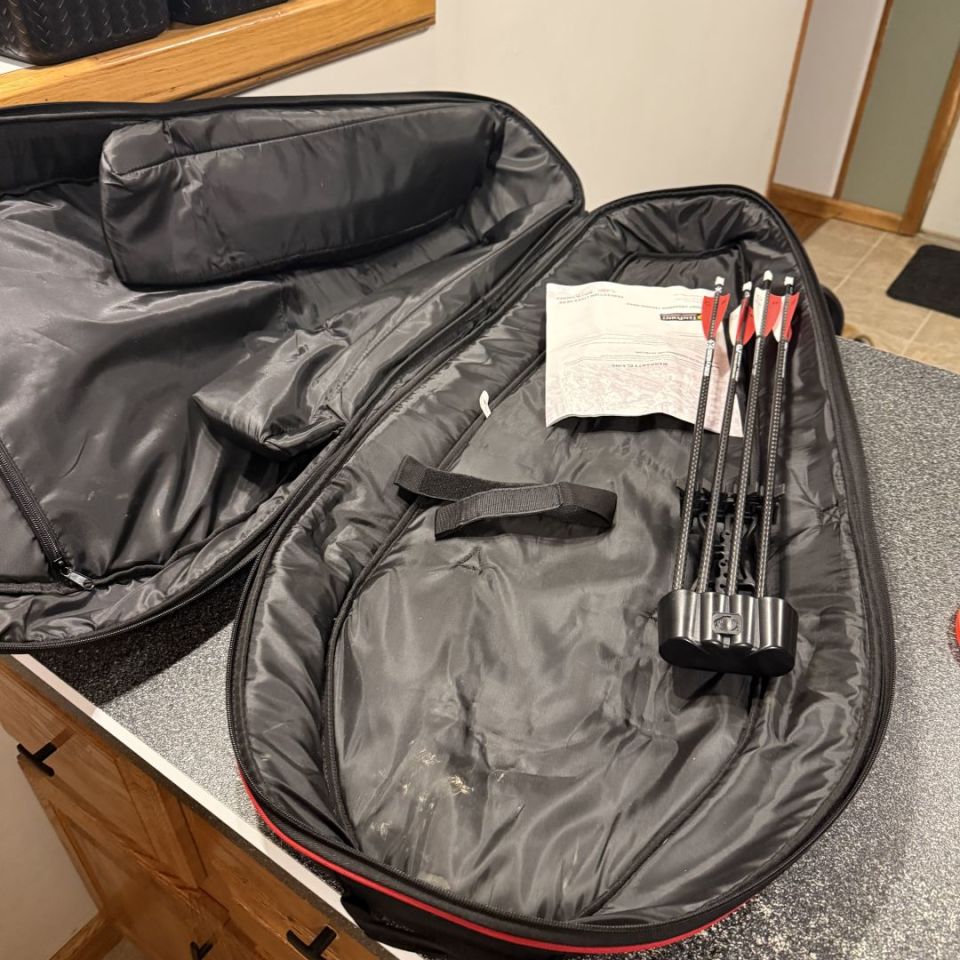 Image 5 - Tenpoint Vengant S440 Crossbow