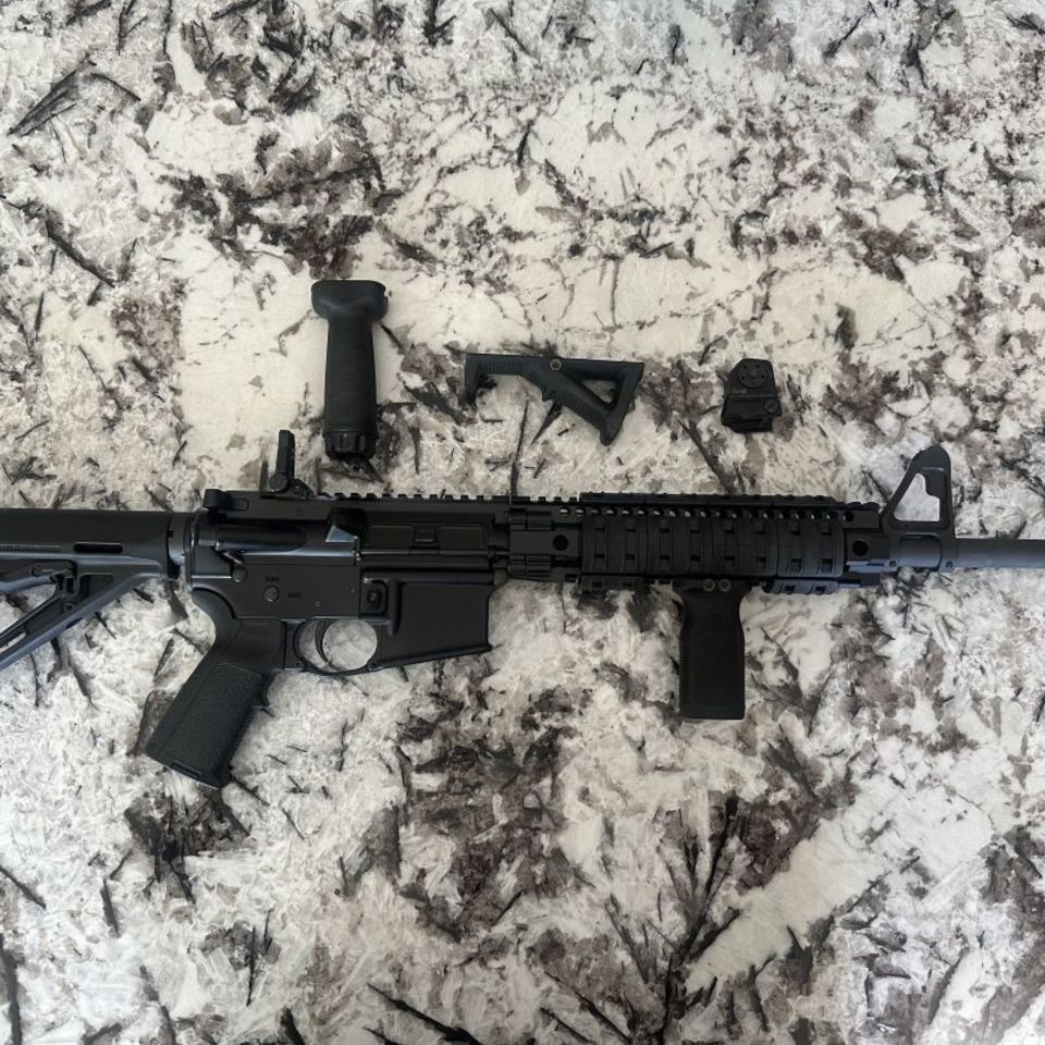 Image 3 - Daniel Defense DDM4V3