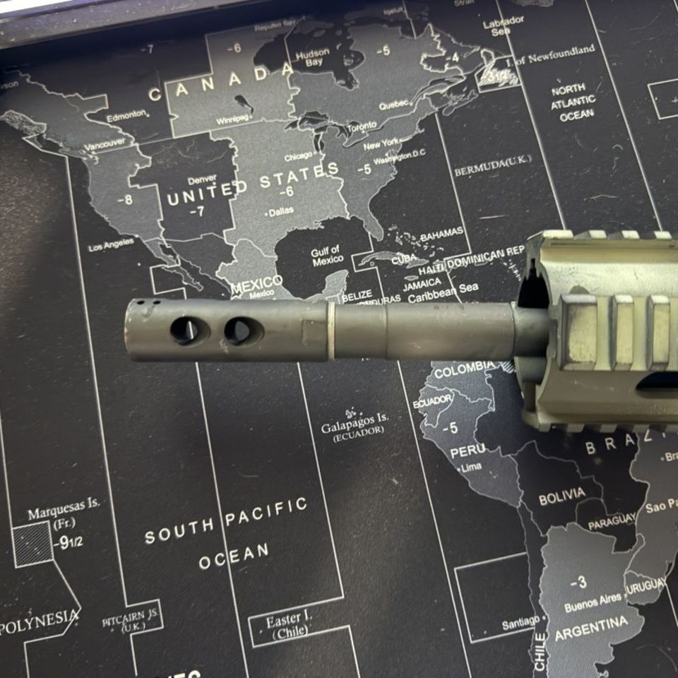 Image 4 - Bushmaster/Spikes AR