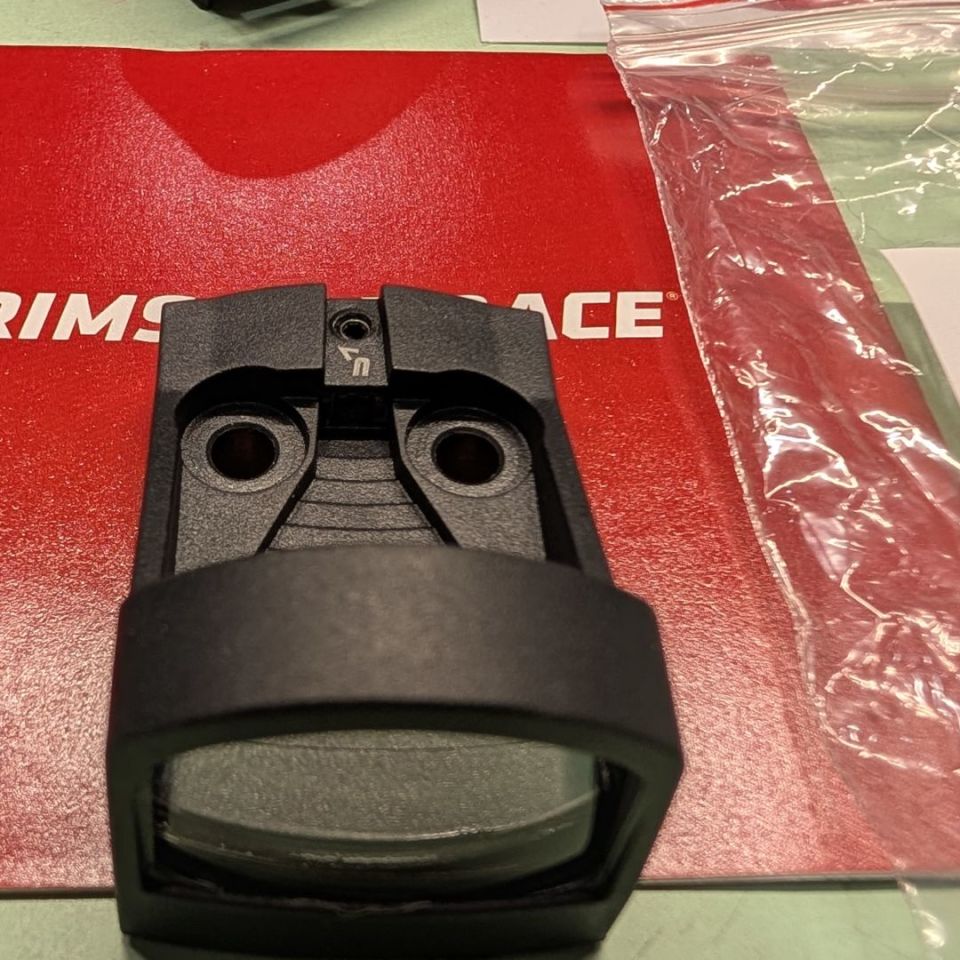 Image 2 - Crimson Trace CTS-1500 red-dot