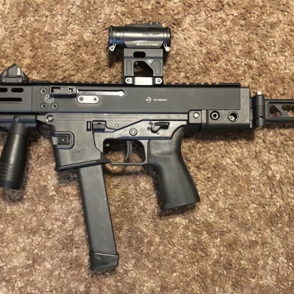 Image 4 - B&T GHM-9C 