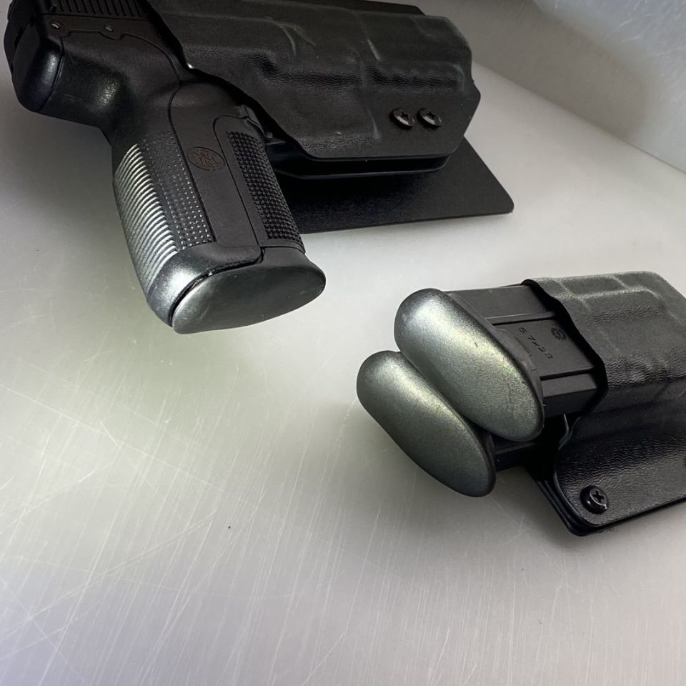 Image 5 - FN 5.7 Holster