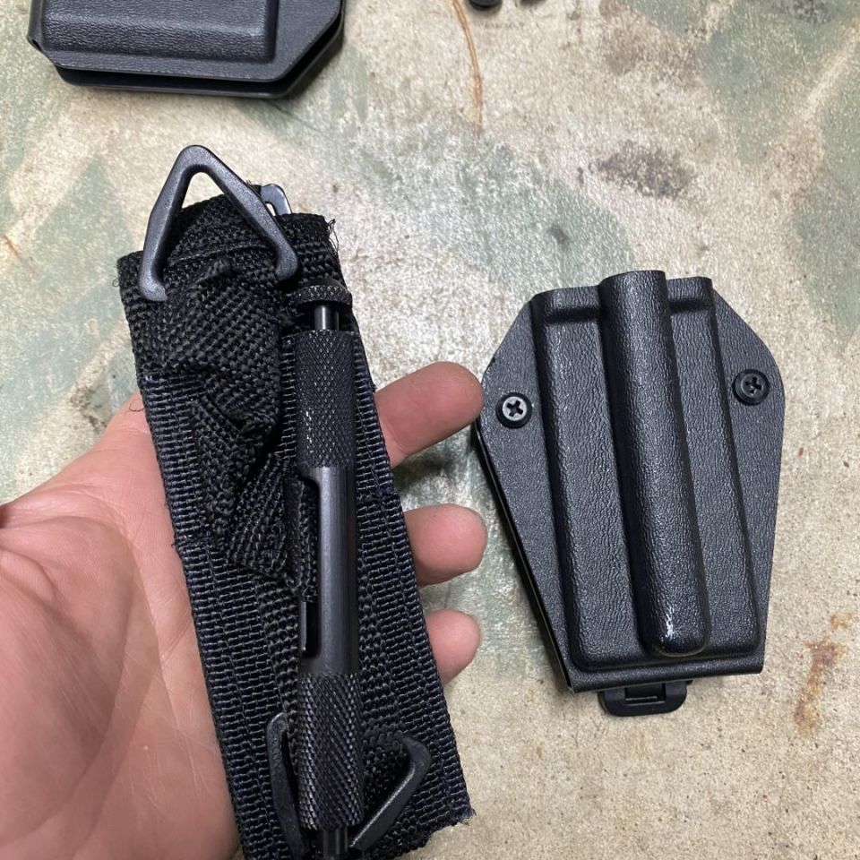 Image 3 - SOF T tourniquet with holster