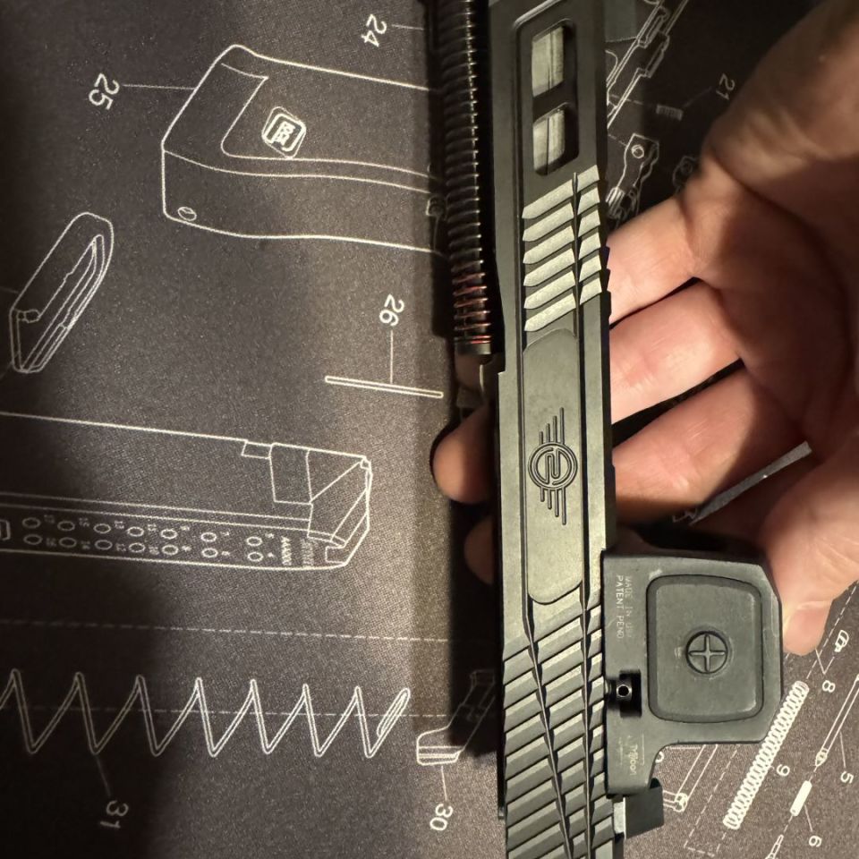 Image 2 - Glock 19 slide