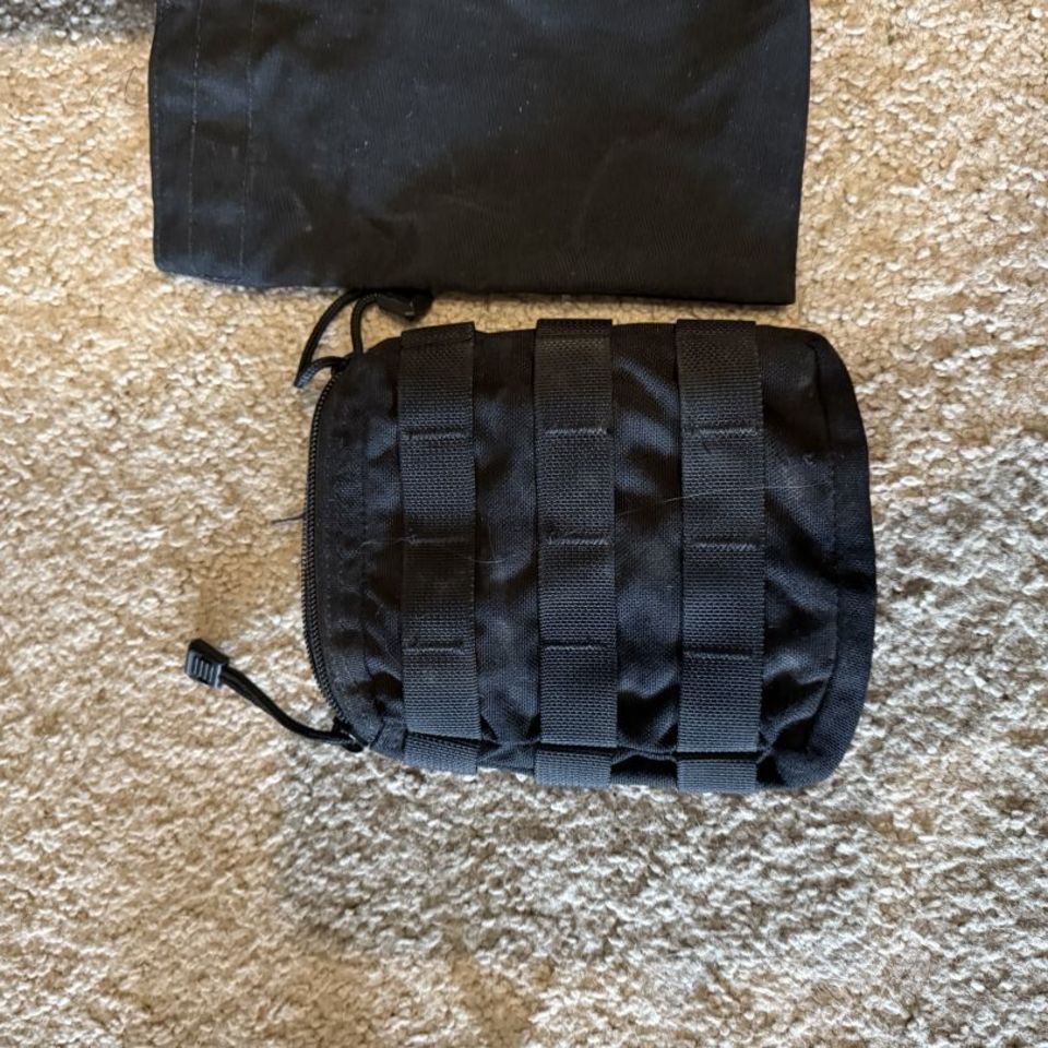 Image 5 - Black Molle Pouches