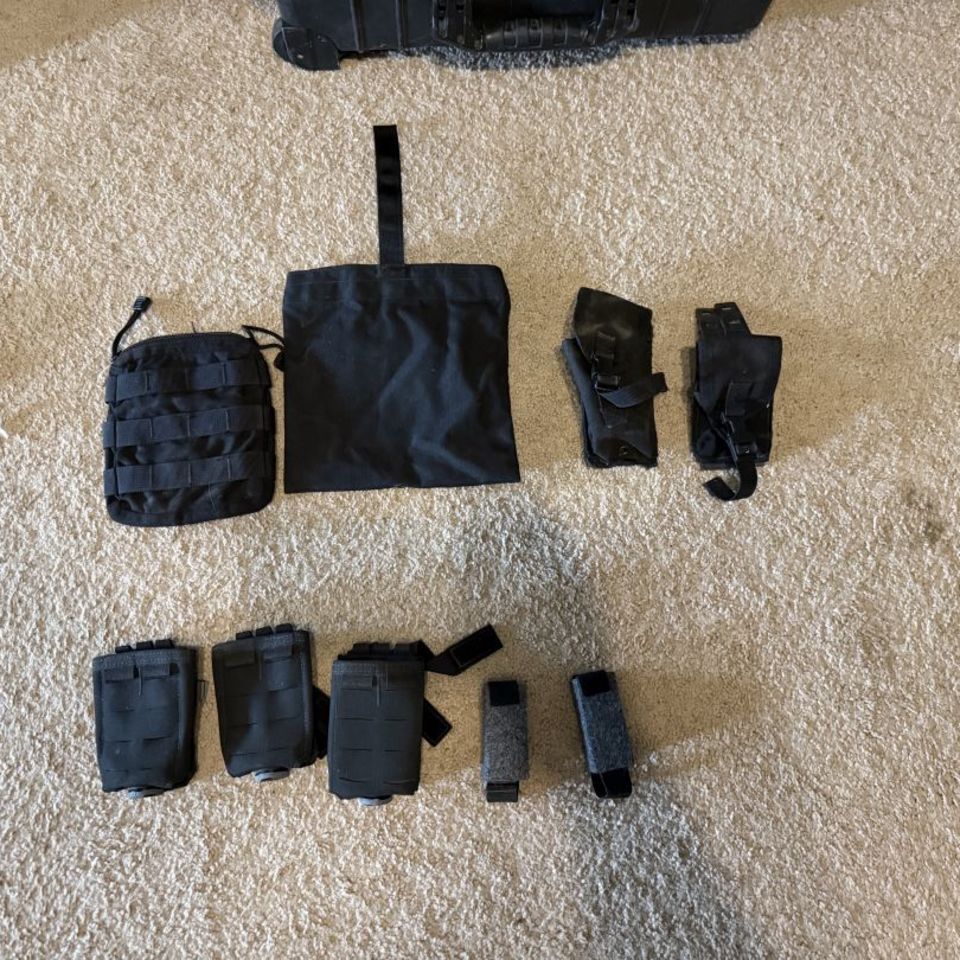 Image 2 - Black Molle Pouches