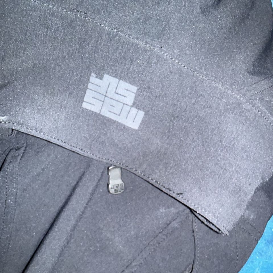 Image 2 - Massif Jacket