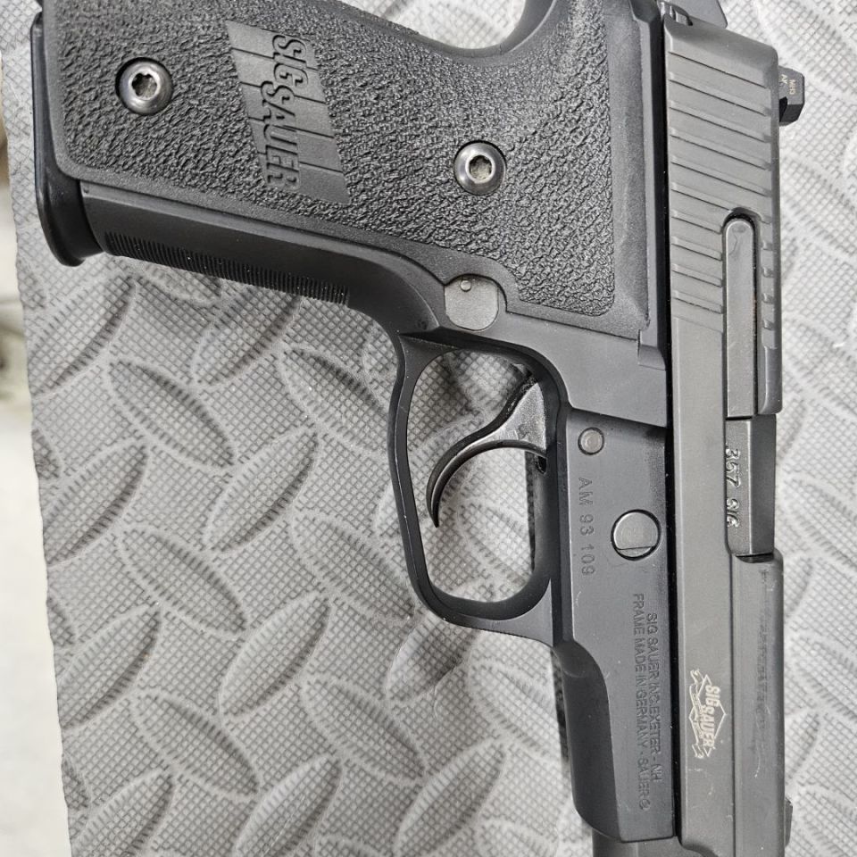 Image 2 - Sig P229 SAS