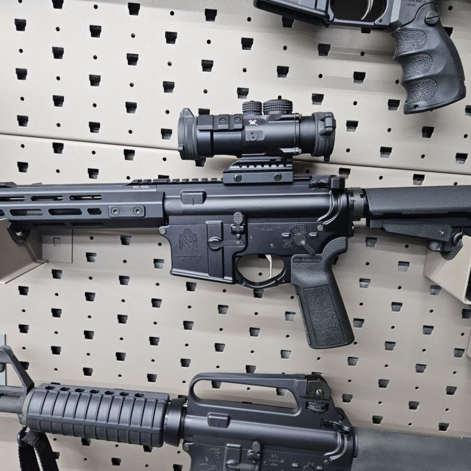 Image 2 - Springfield Saint Victor 7.5"