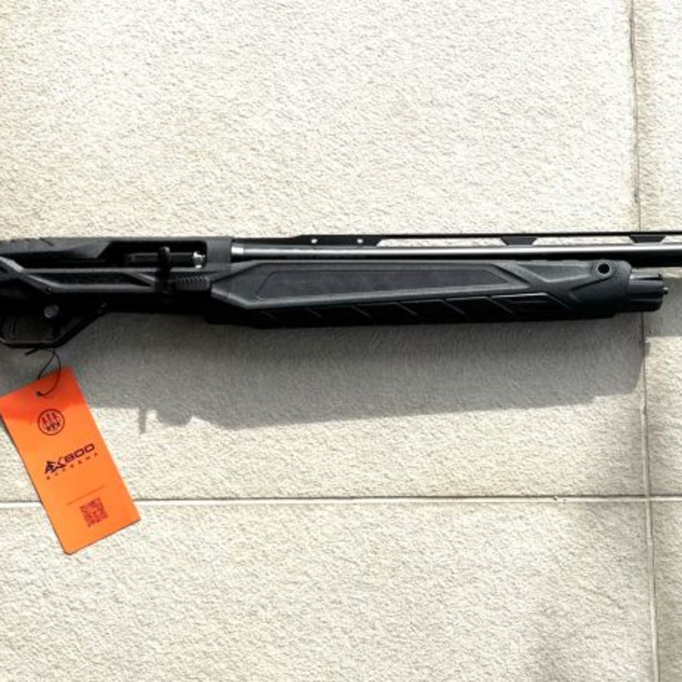 Image 1 - BERETTA AX800 NEW!!!!!!!