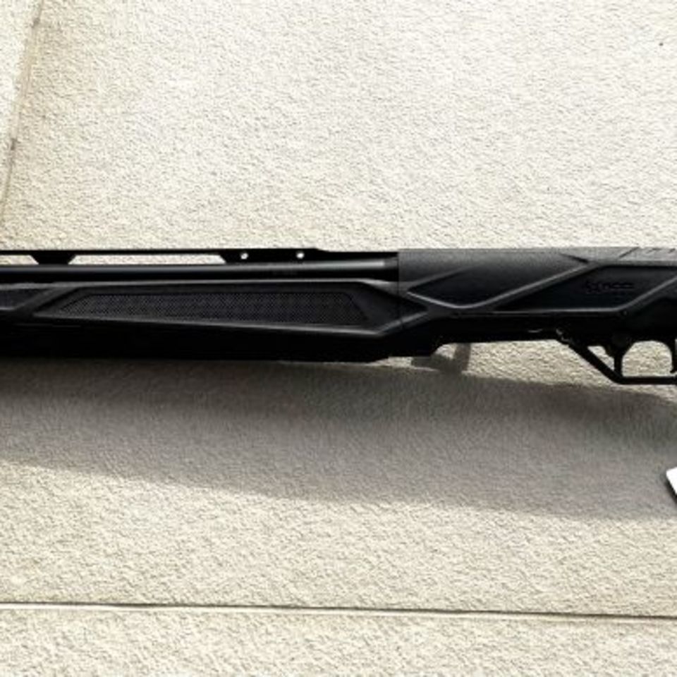 Image 2 - BERETTA AX800 NEW!!!!!!!