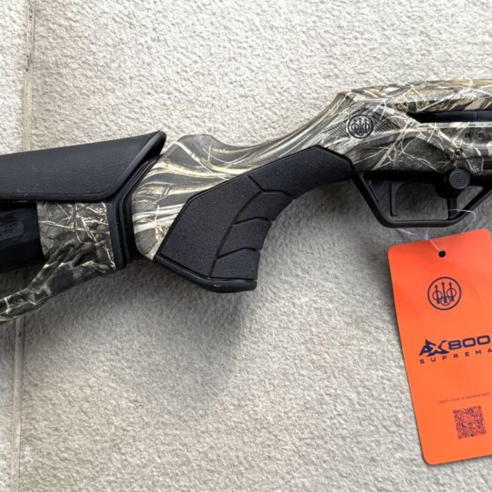 Image 3 - As New BERETTA AX800!!!!