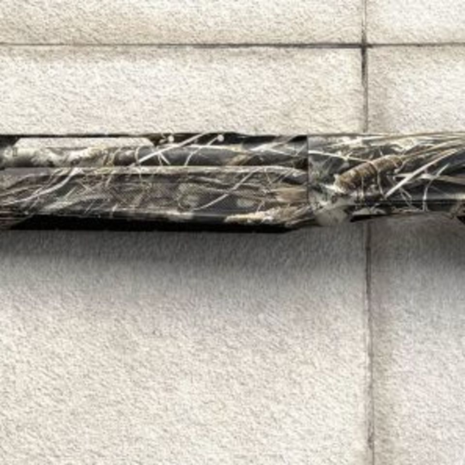 Image 2 - As New BERETTA AX800!!!!