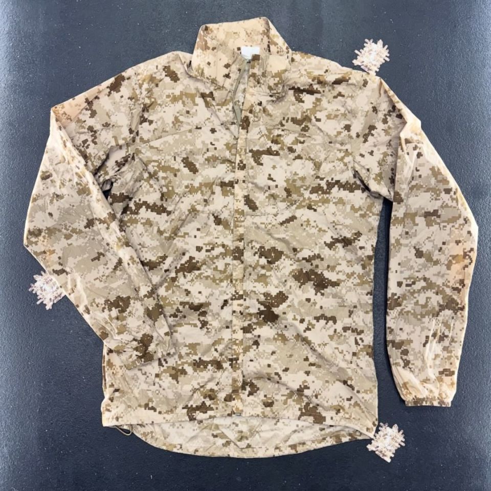 Image 1 - AOR1 Patagonia Lvl 4 Windshirt