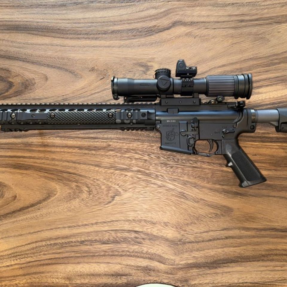 Image 1 - Knights Armament SR15 LPR VCOG