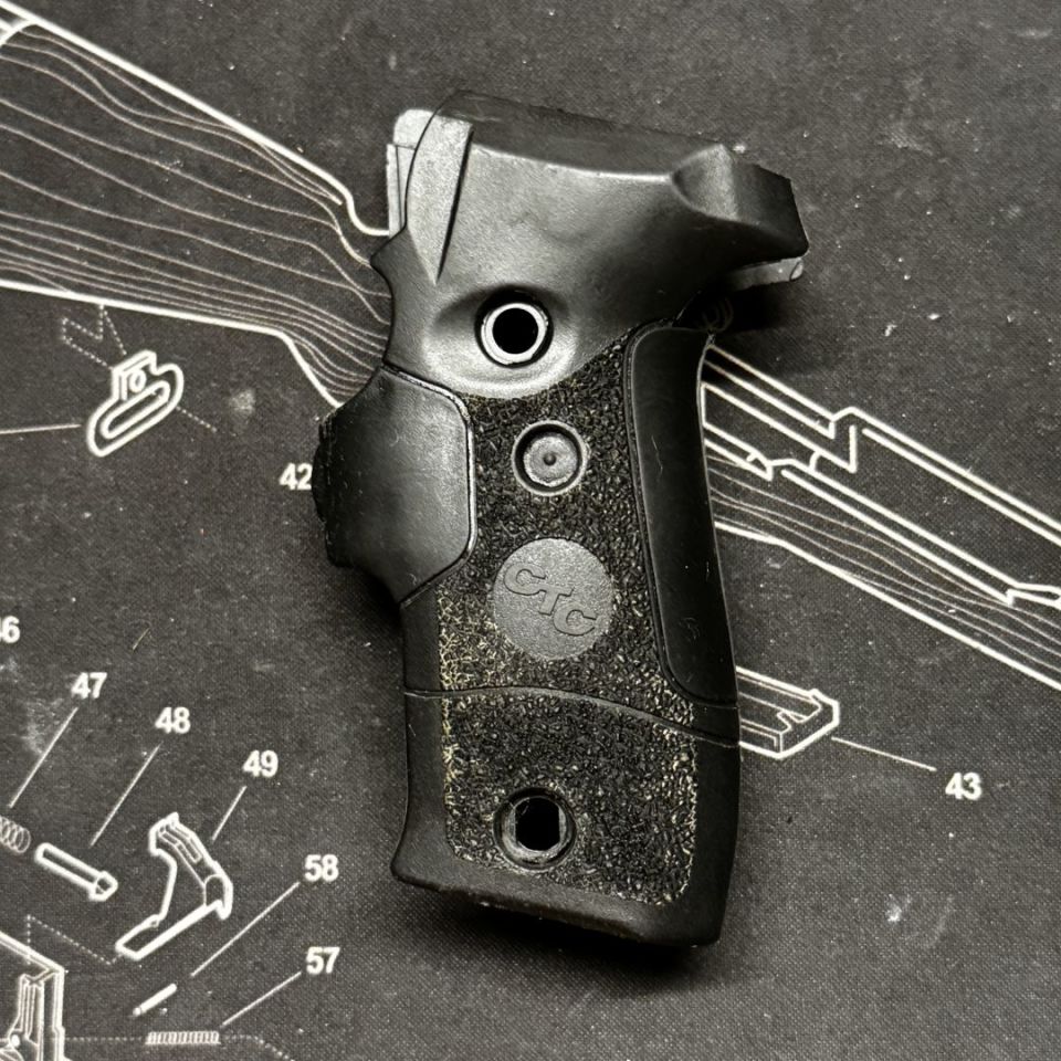 Image 3 - Crimson Trace grips P 226 
