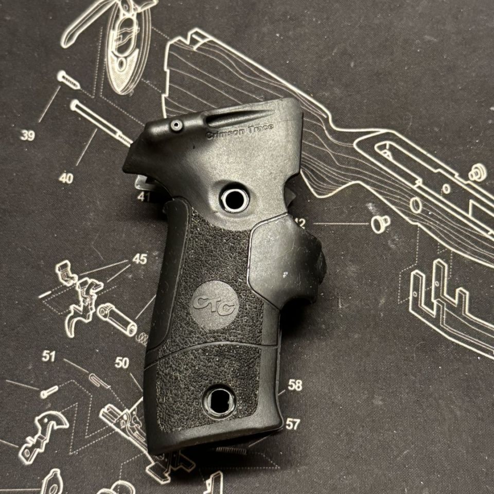 Image 2 - Crimson Trace grips P 226 