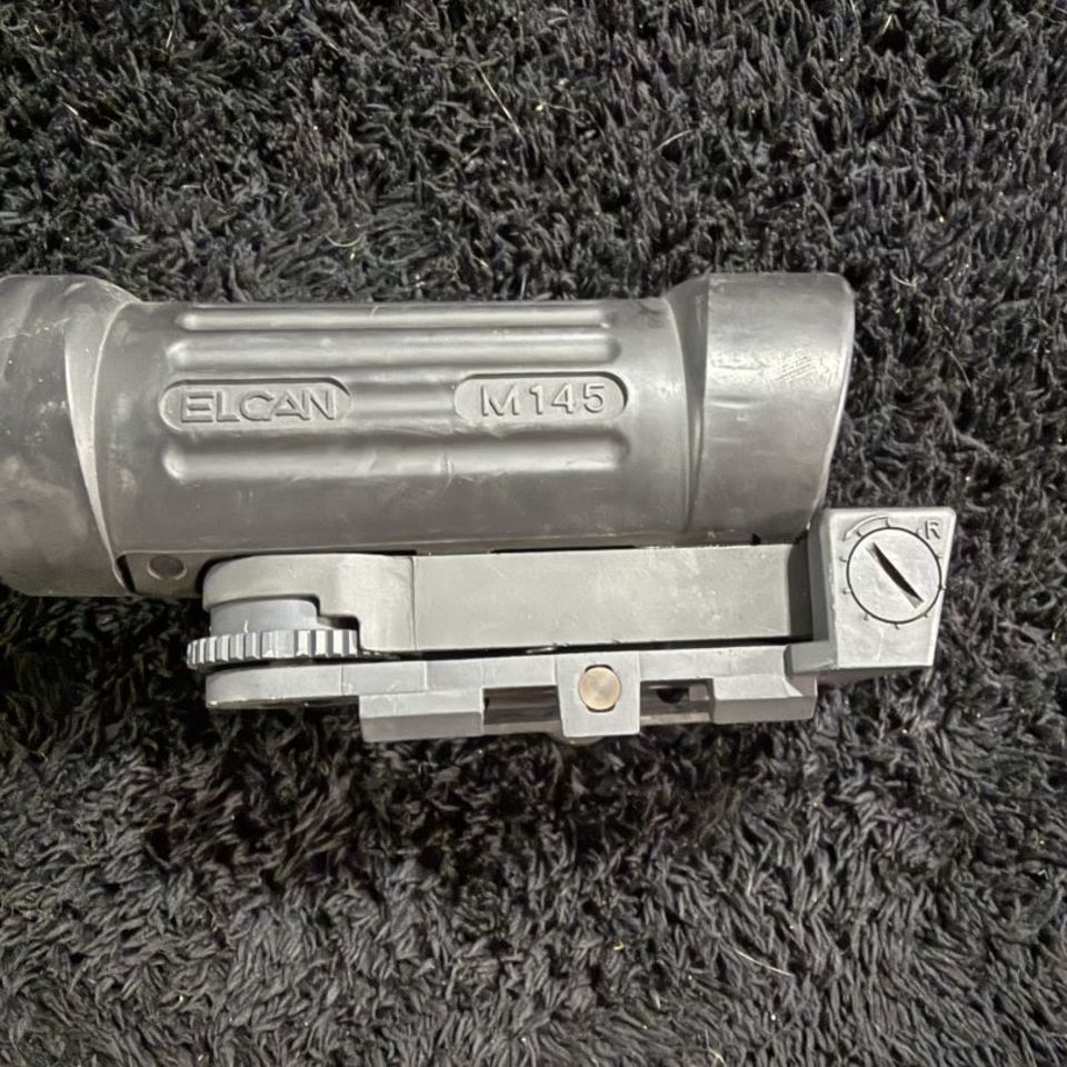 Image 3 - Elcan M145