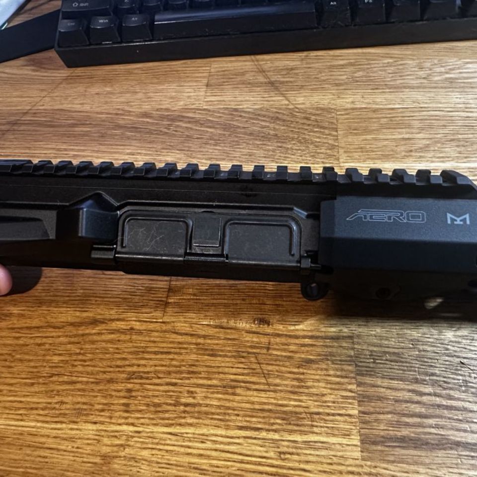 Image 2 - Aero Stripped Upper 16"