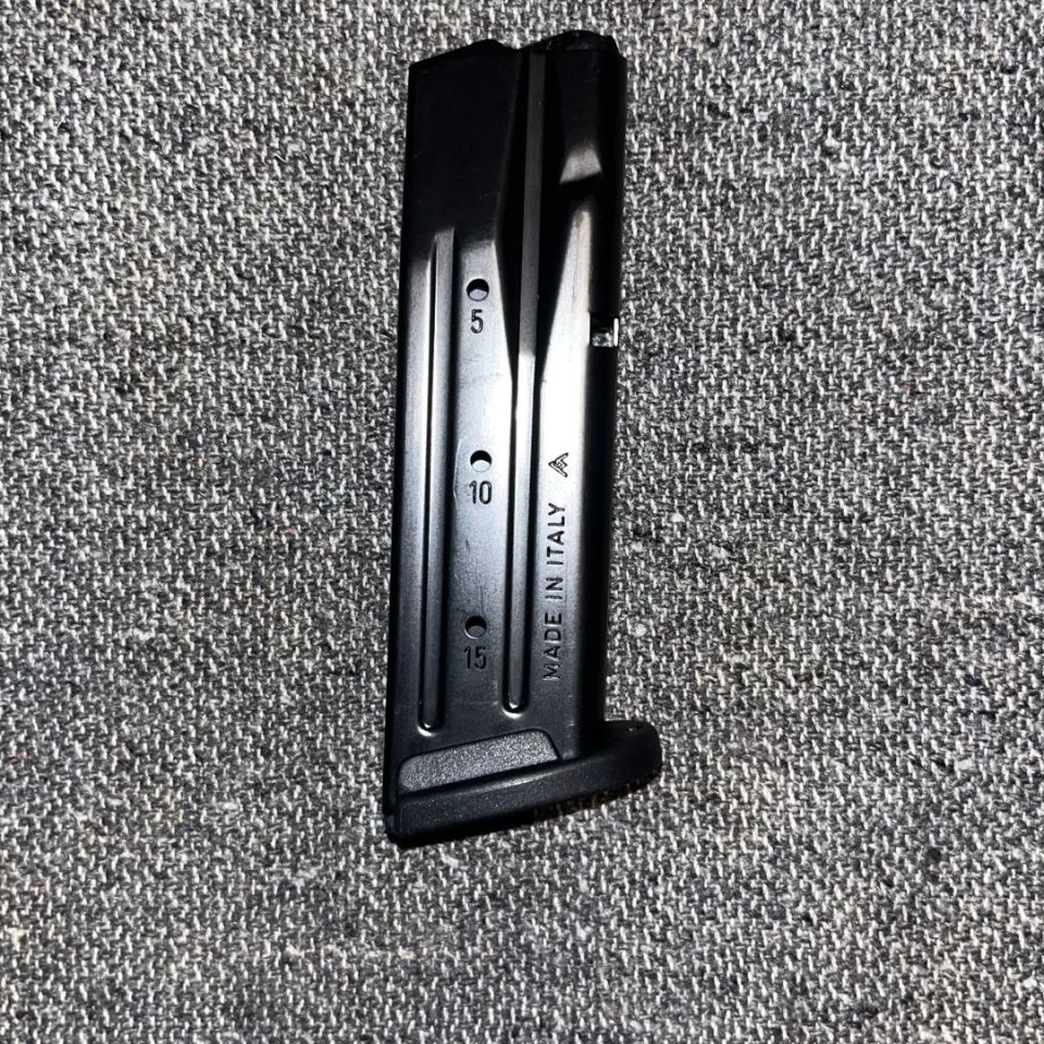 Image 1 - Compact p320 15rd