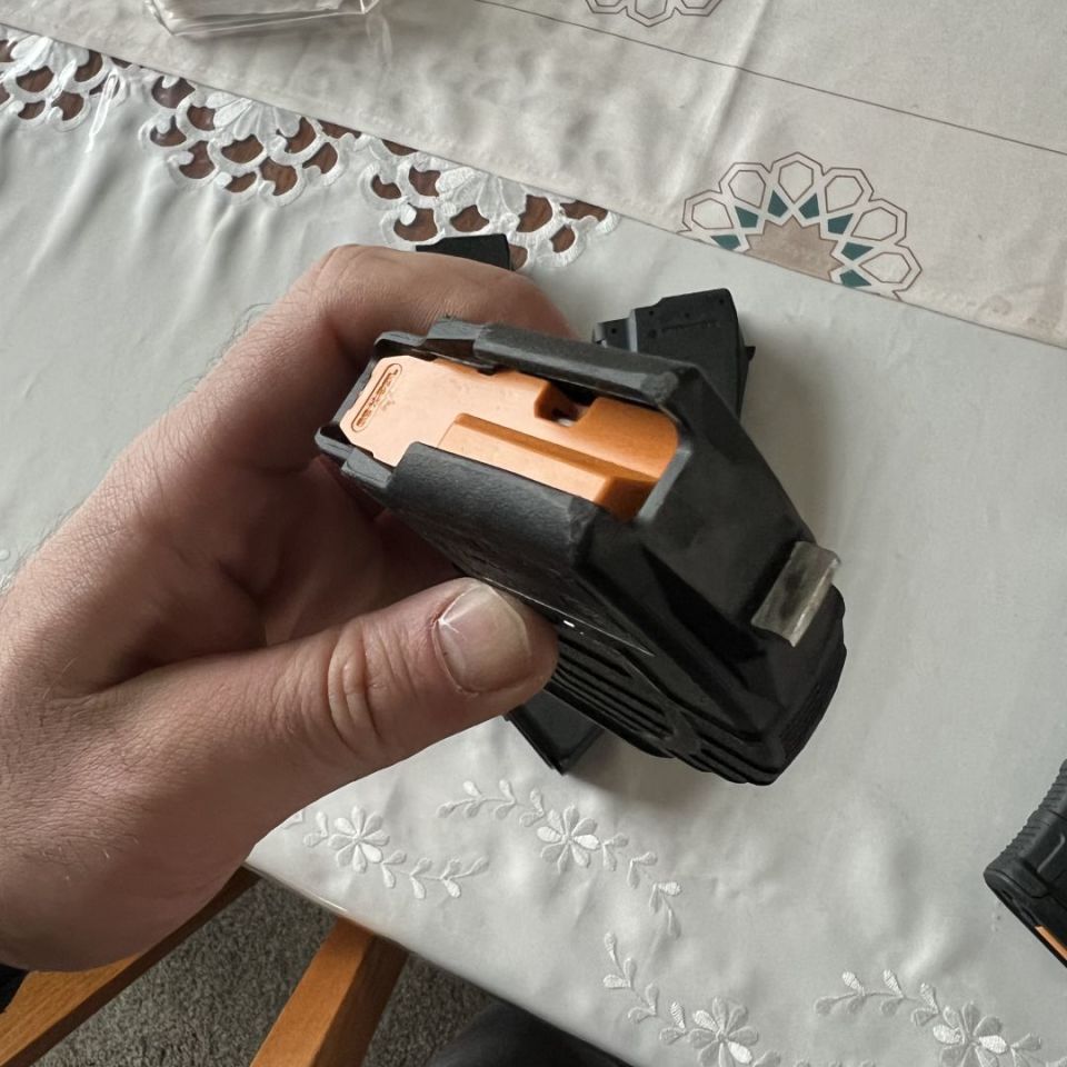 Image 3 - AK mag mix