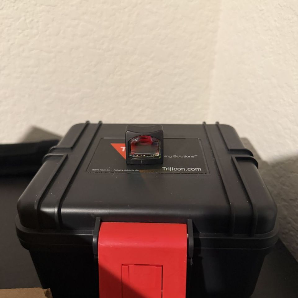 Image 4 - Trijicon RMR Type 2 RM01 3.25