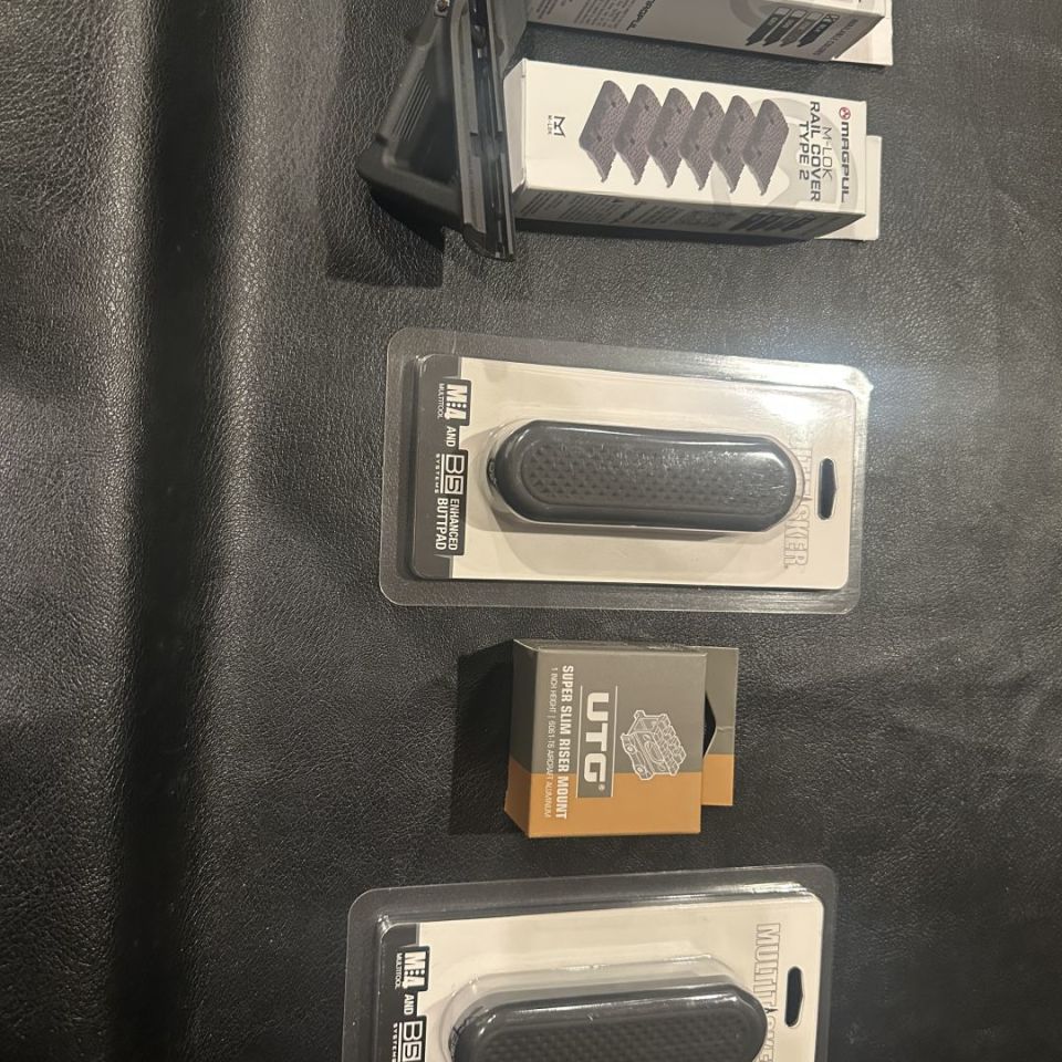 Image 1 - GUN SAFE CLEANOUT SALE