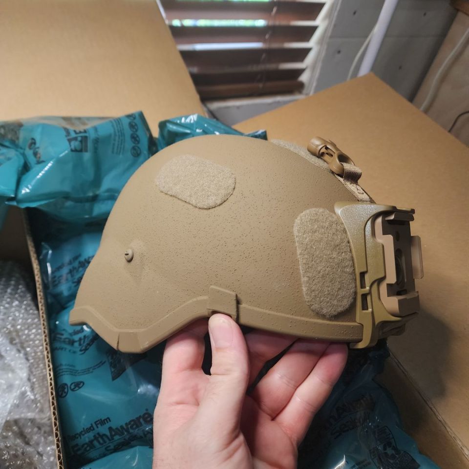 Image 4 - Avon 3a Ballistic IHPS Helmet Never issued, new. I have the lowest price online. ~~ Free shipping on orders over 65$ no sales tax outside of Texas.