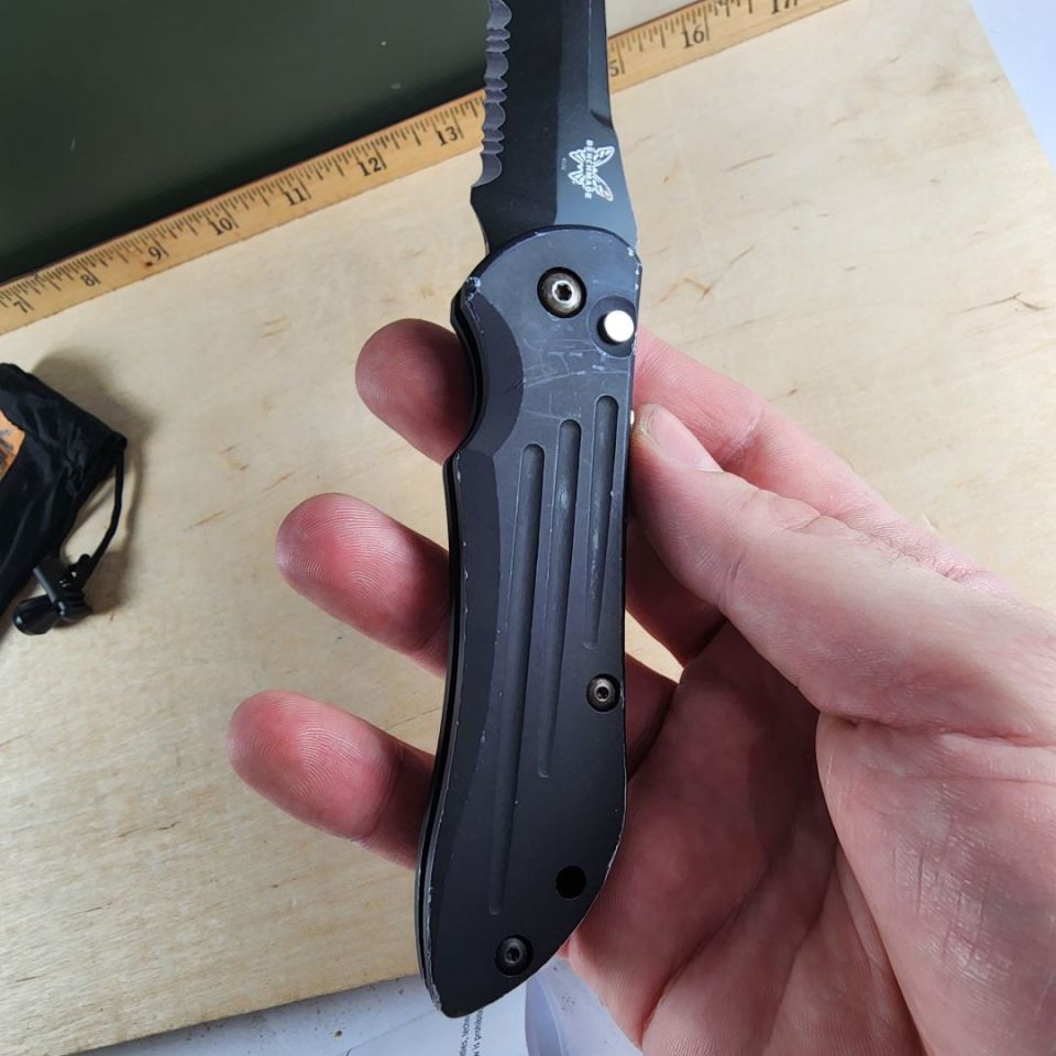 Image 10 - Benchmade 9100SBK Auto Stryker