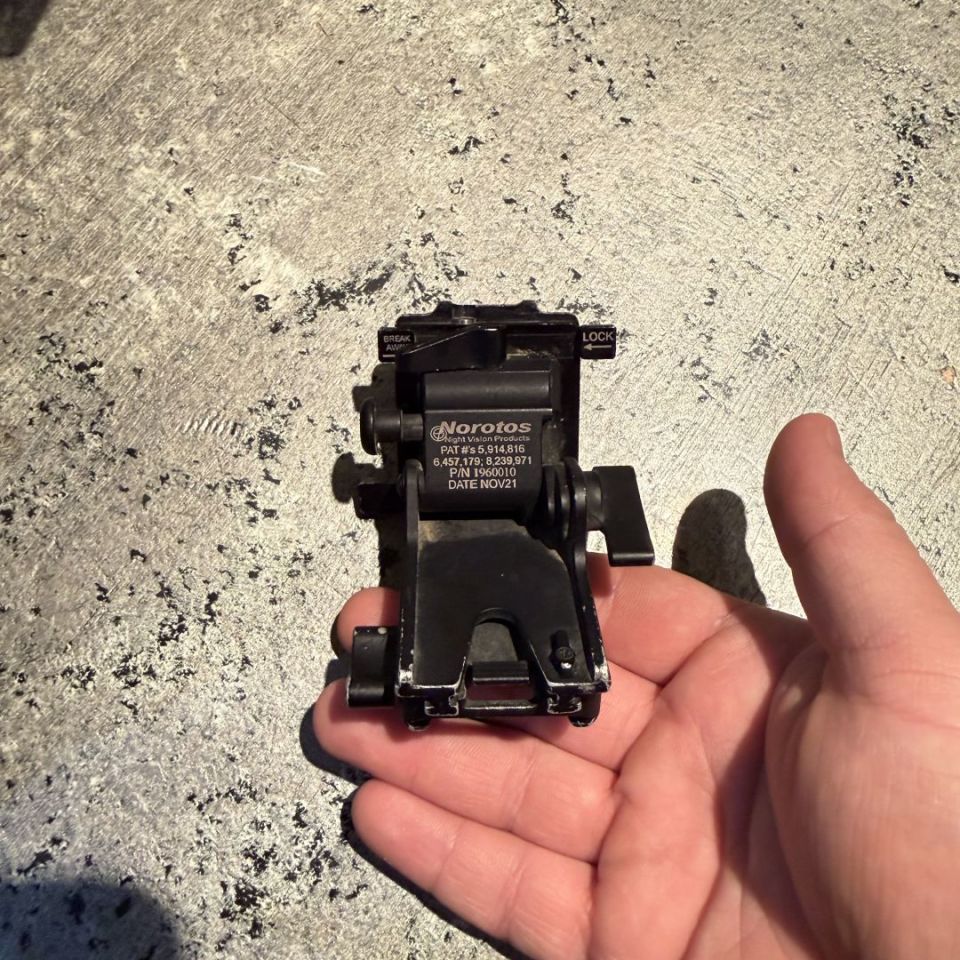 Image 2 - Norotos Lo Sto NVG Mount