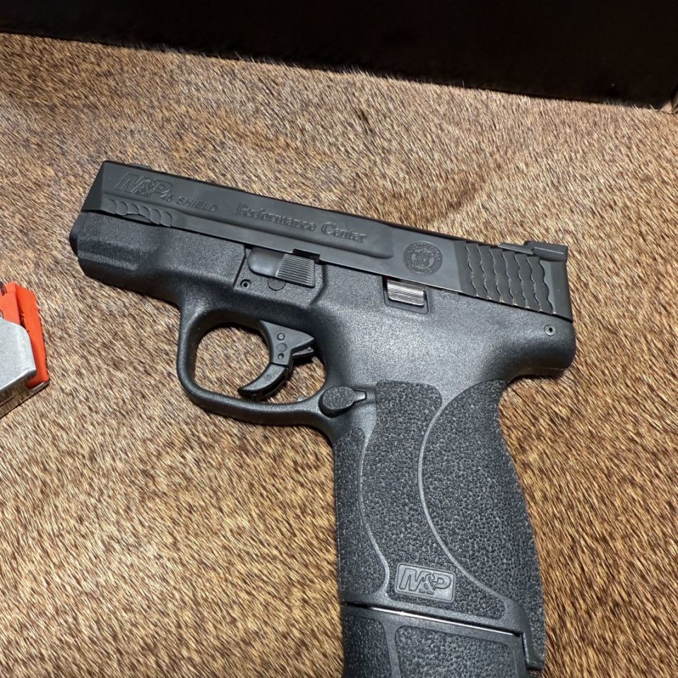Image 3 - S&W M&P45 PERFORMANCE CENTER 4
