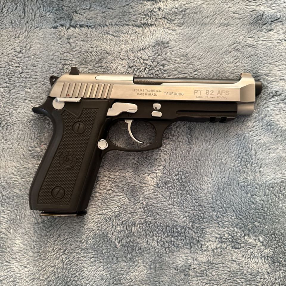 Image 4 - Taurus 92 AFS STAINLESS