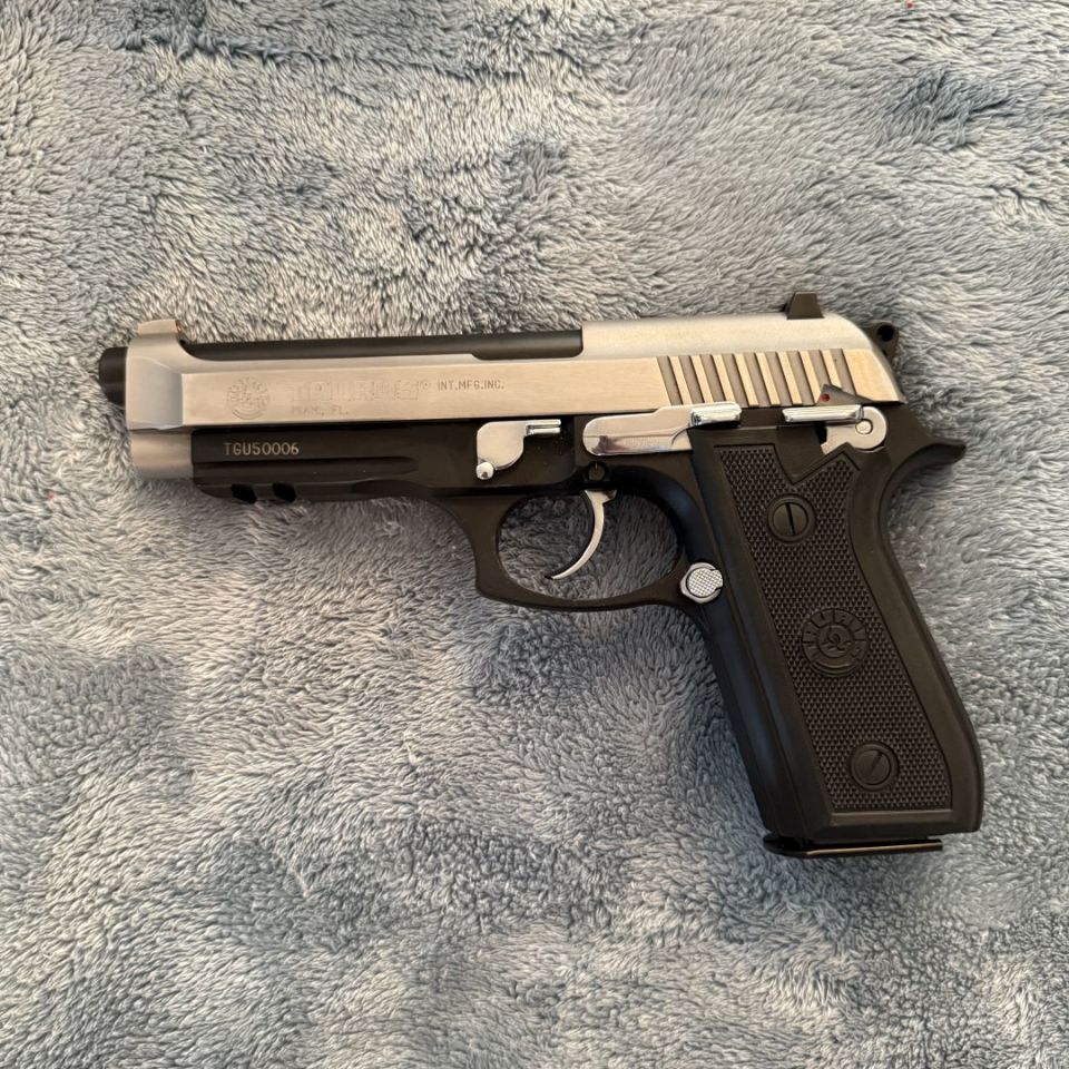 Image 2 - Taurus 92 AFS STAINLESS