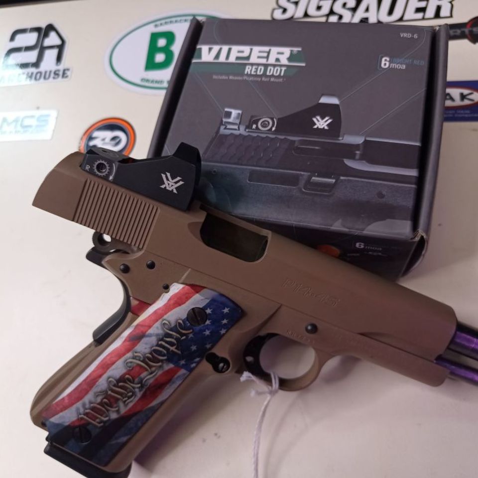 Image 3 - 2011 Para-Ord PA14 .45 4 Mags