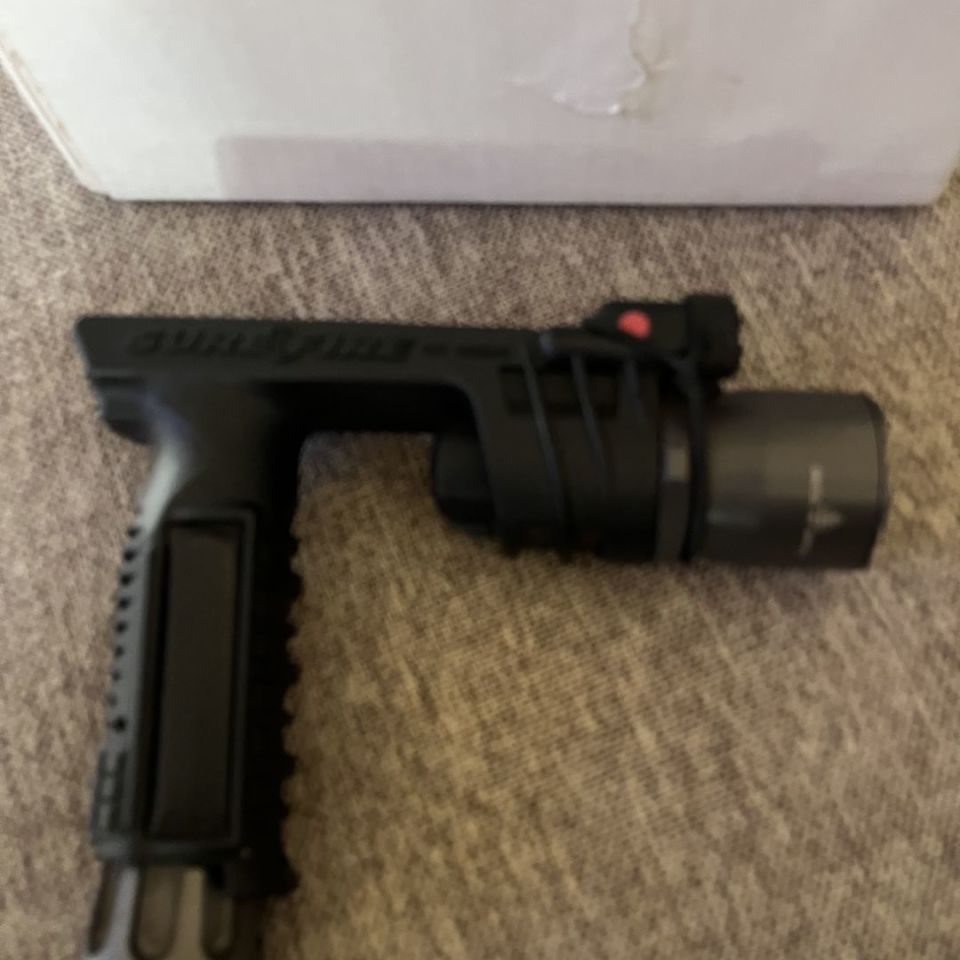 Image 3 - Surefire 900A RD