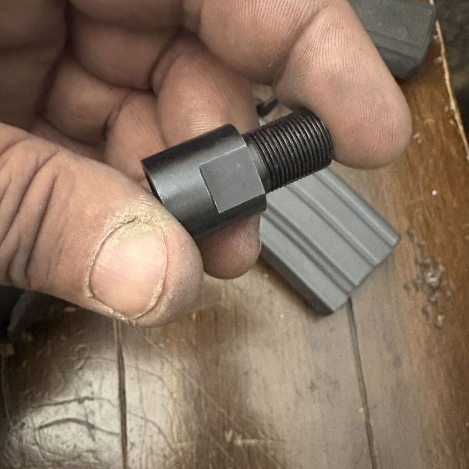 Image 1 - 1/2x36 - 1/2x28 thread adapter