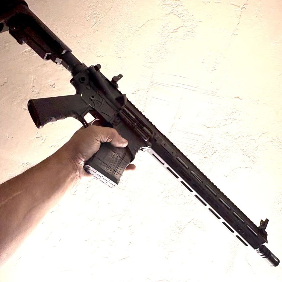 Image 3 - Saint Edge w/ Super Safety 