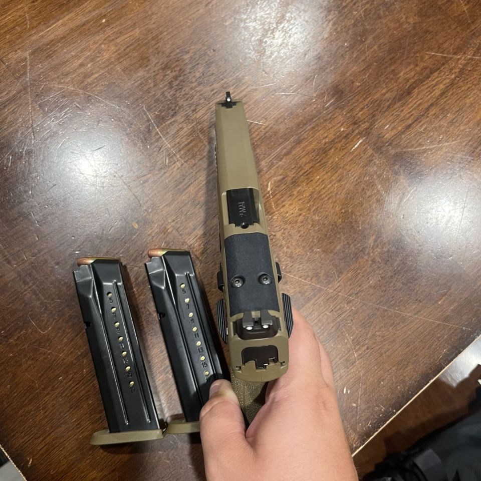 Image 2 - M&P PC 5in 