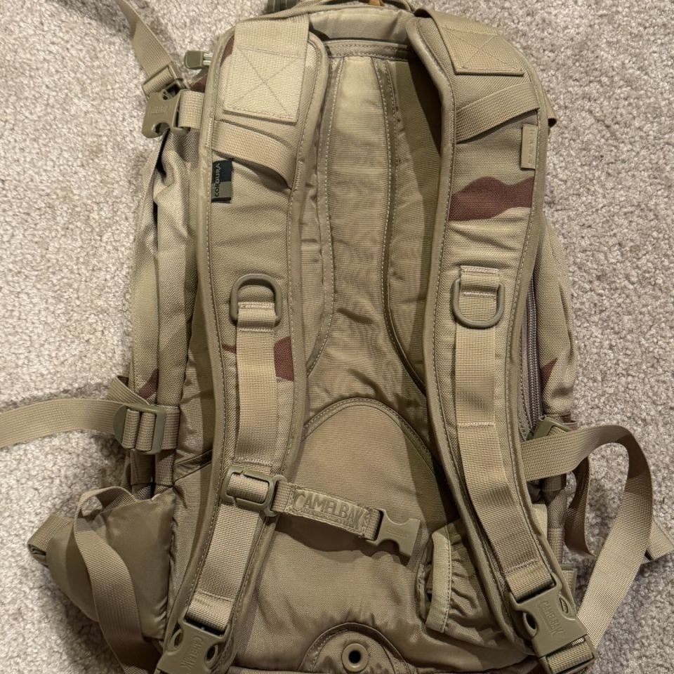 Image 2 - DCU Camelbak HAWG Hydro Pack