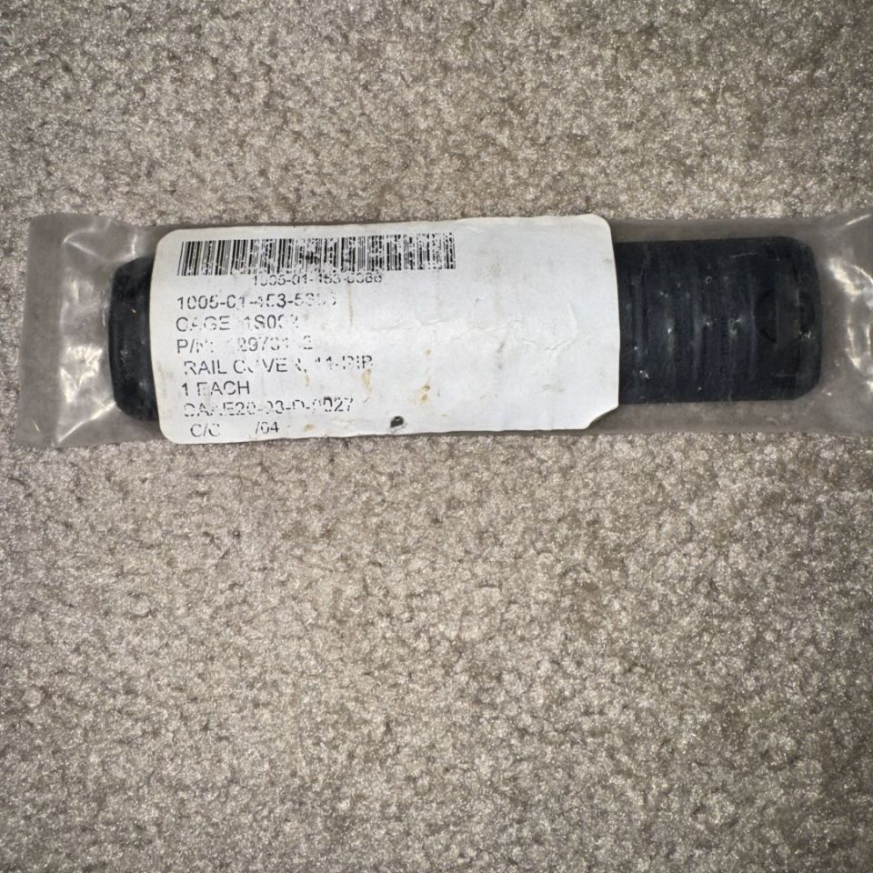 Image 1 - KAC 11 Rib Railcover NIB 